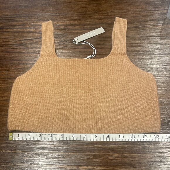 NWT Everlane Sz M Cropped Tank Top Tan Camel Cozy Stretch Ribbed Wool Yak - Picture 8 of 9